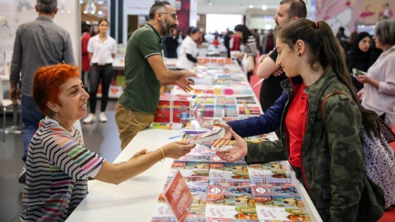 Çocuk kitabı yazarları '37. Uluslararası İstanbul Kitap Fuarı'nda