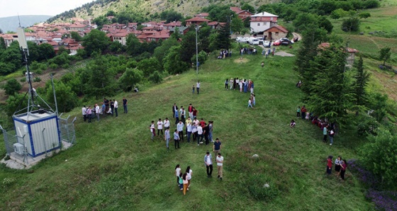 Çöpçatan tepede kısmet aradılar