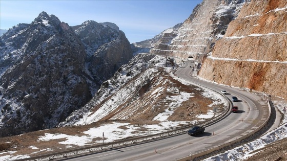 Çorum Kırkdilim Tünelleri'nde T3 tüneli 2021'de tamamlanacak