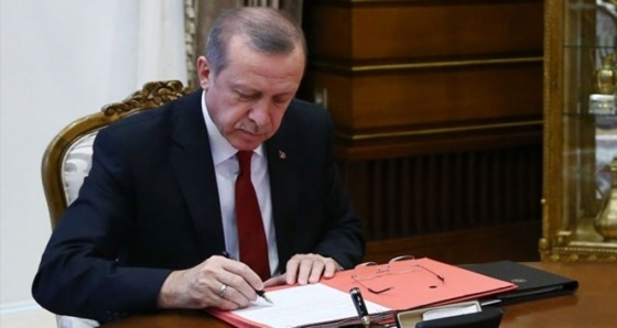 Cumhurbaşkanı Erdoğan 15 üniversiteye rektör atadı