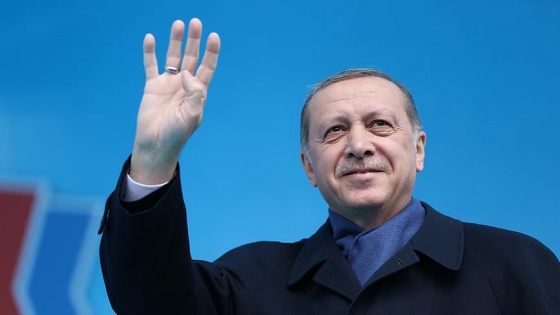 Cumhurbaşkanı Erdoğan açıklama yapıyor