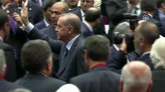 Cumhurbaşkanı Erdoğan AK Parti Genel Merkezinde