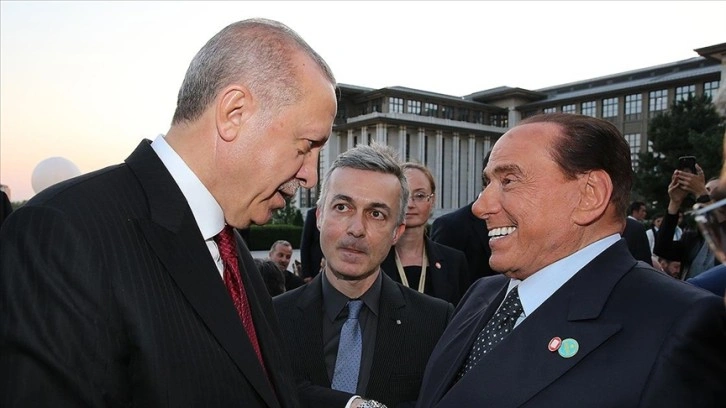 Cumhurbaşkanı Erdoğan, Berlusconi için makale kaleme aldı: Geride silinmez izler bıraktı