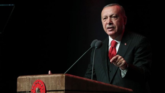 Cumhurbaşkanı Erdoğan: Caniyi savunan bir şahsın böyle bir ödüle layık görülmesi utanç verici