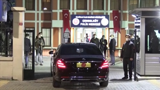 Cumhurbaşkanı Erdoğan, Çengelköy Polis Merkezi'nde iftar yaptı