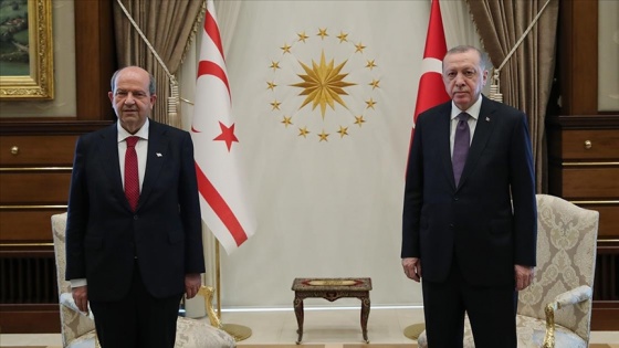 Cumhurbaşkanı Erdoğan'dan KKTC Cumhurbaşkanı Tatar'a bayram tebriği