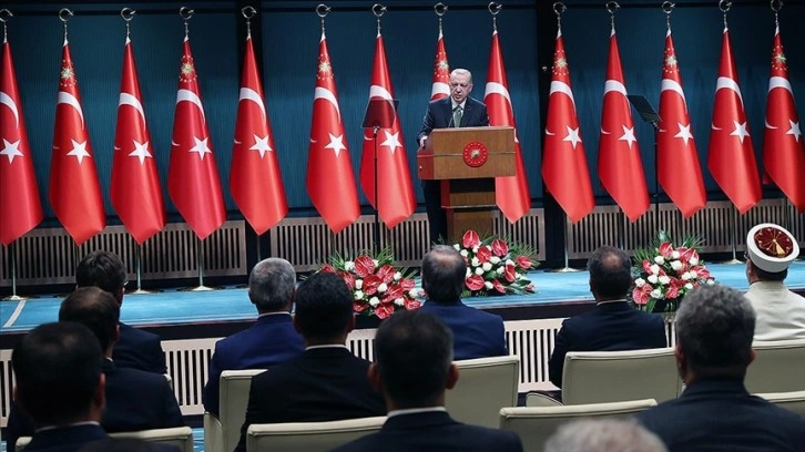 Cumhurbaşkanı Erdoğan, Diyanet İşleri Başkanlığı ataşeleri ve müşavirleriyle bir araya geldi