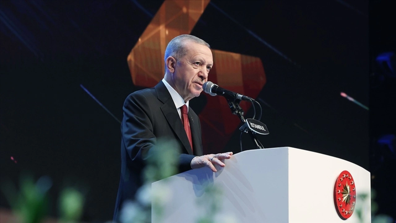 Cumhurbaşkanı Erdoğan: Esed dönemini yüceltenlere en güzel cevap Şam'daki yeraltı hapishaneleridir