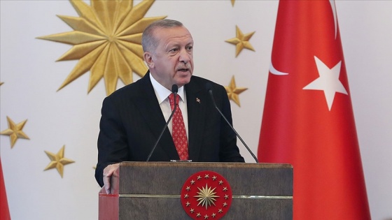 Cumhurbaşkanı Erdoğan: Eserlerimizle ülkemizin dört bir yanına mührümüzü vurmayı sürdüreceğiz