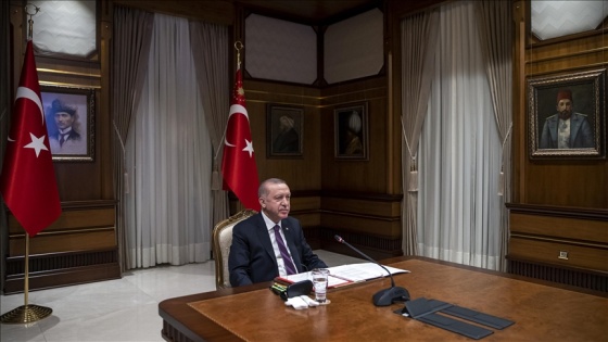 Cumhurbaşkanı Erdoğan, Fransa Cumhurbaşkanı Macron ile video konferans görüşmesi gerçekleştirdi