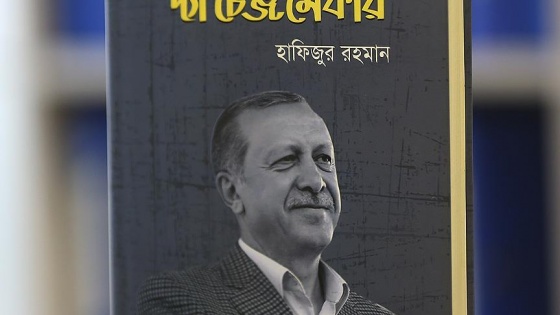 Cumhurbaşkanı Erdoğan'ı ülkesinde tanıtmak için kitap yazdı