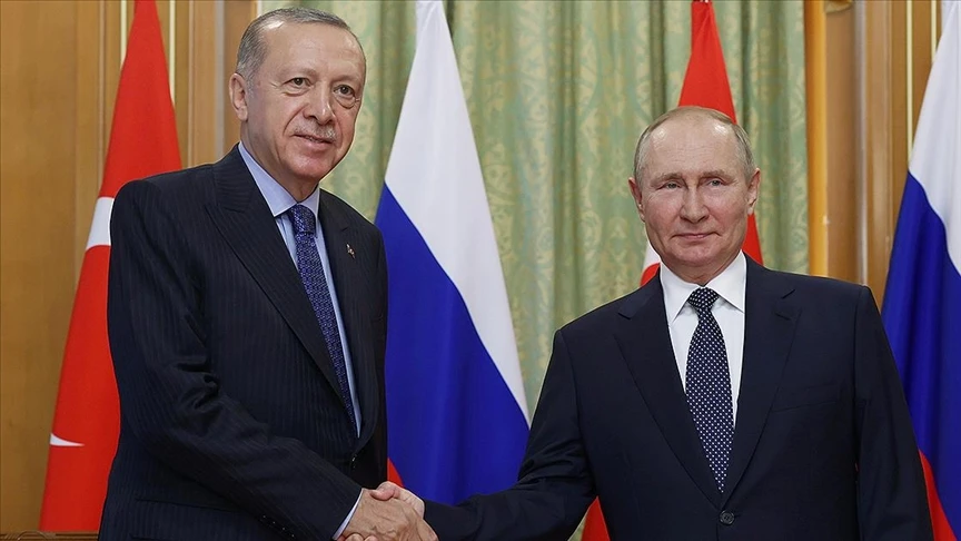 Cumhurbaşkanı Erdoğan'ın Putin’in doğum gününü kutlaması Rus medyasında