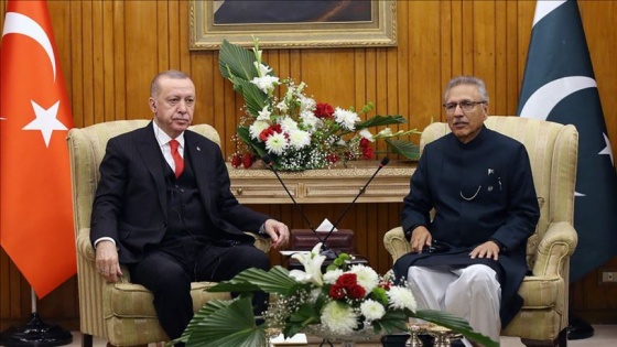 Cumhurbaşkanı Erdoğan, Pakistan Cumhurbaşkanı Alvi ile telefonda görüştü