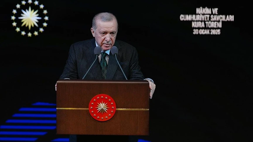 Cumhurbaşkanı Erdoğan: Türk yargısı sadece Türk milleti adına karar verir