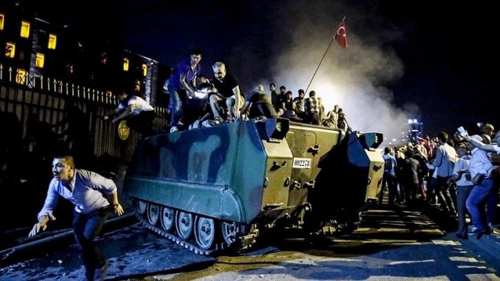 Cumhurbaşkanlığı Kabinesi üyelerinden 15 Temmuz mesajları