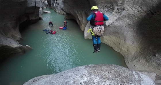 Dağcıların Köprülü ve Tazı Kanyonu geçişi komandoları aratmadı