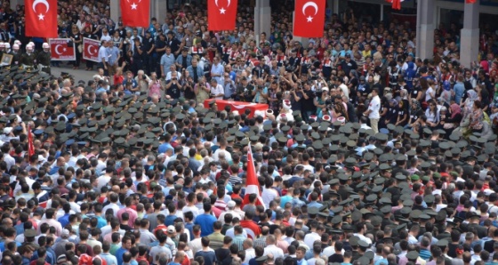 Dağlıca şehidi Deniz Göçkün toprağa verildi