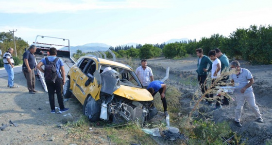 Dalaman'da otomobil şarampole devrildi; 1 yaralı