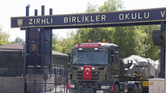 Darbe gecesi zırhlı birliklerden çıkarılmak istenen tankları bozdular