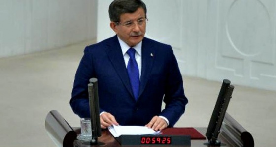 Davutoğlu&#39;ndan Paskalya mesajı