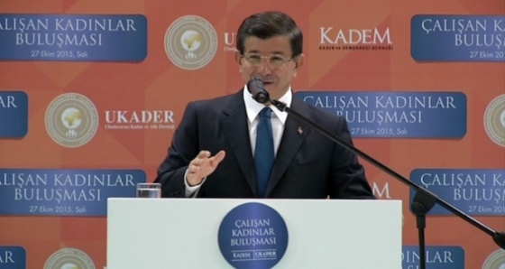 Davutoğlu'undan çalışan annelere müjde üstüne müjde