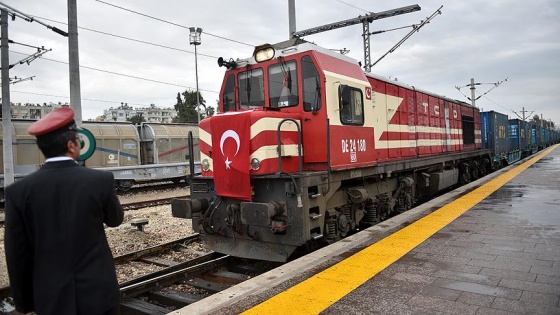 'Demir İpek Yolu'nda ilk tren Mersin'e ulaştı