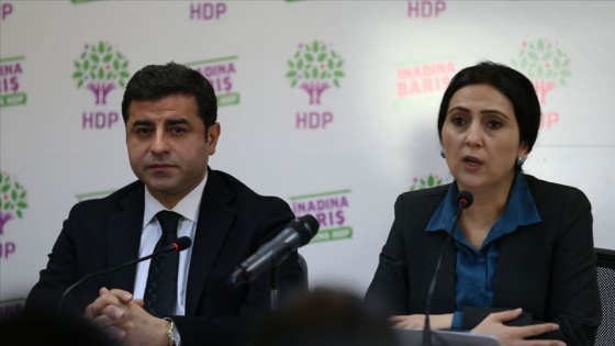 Demirtaş ve Yüksekdağ'a tutuklama