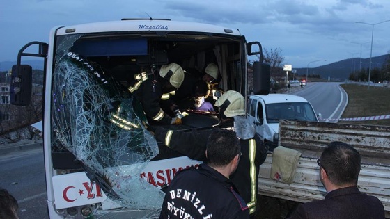 Denizli'de zincirleme trafik kazası: 25 yaralı