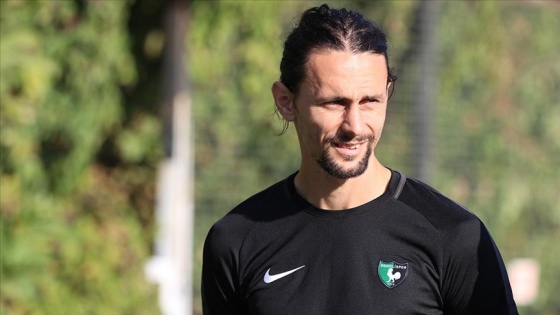 Denizlispor'da Subotic sözleşmesini tek taraflı feshederek kulüpten ayrıldı