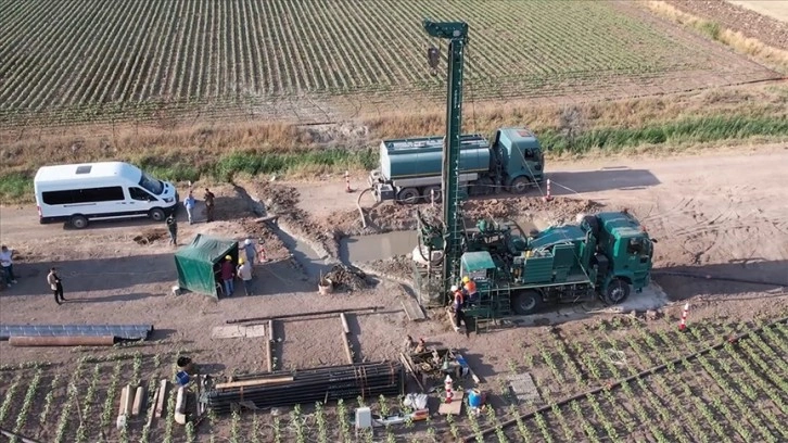 Deprem bölgesindeki TOKİ projelerinin su teminini DSİ yapacak