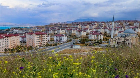 Depremden sonra yeni bir Van inşa edildi