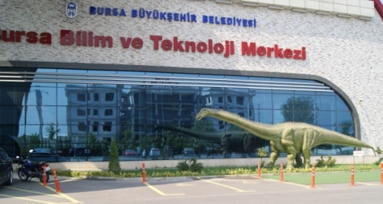 ‘Devr-i Dinozor’a rekor ilgi