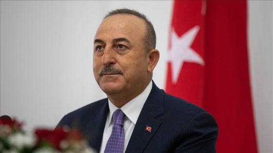 Dışişleri Bakanı Çavuşoğlu, ikili ilişkiler ve bölgesel konuları görüşmek için Suudi Arabistan'a gitti