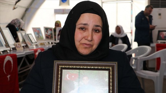 Diyarbakır annesi Saliha Mert: Bugün çok üzgünüz. Her şehit içime bir ateş düşürüyor