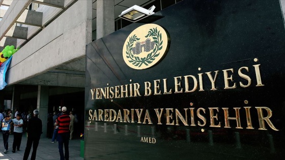 Diyarbakır'da 2 HDP'li belediyeye görevlendirme