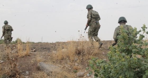 Diyarbakır’da 2 kadın terörist ölü ele geçirildi