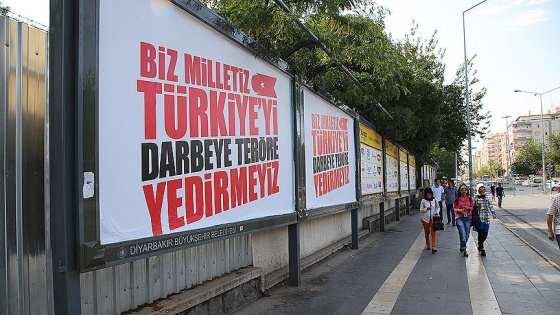 Diyarbakır'da darbe ve teröre