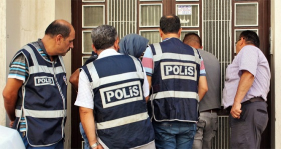 Diyarbakır’da HDP ve DBP’li yöneticilere polis baskını