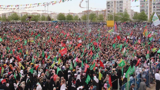 Diyarbakır'da 'Kutlu Doğum Haftası' etkinliği: Yer-Gök Salavat-ı Şerife getirmekte!..