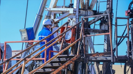 Diyarbakır'da petrol keşfedilen Yenişehir-1 kuyusunda üretim için hummalı çalışma sürüyor