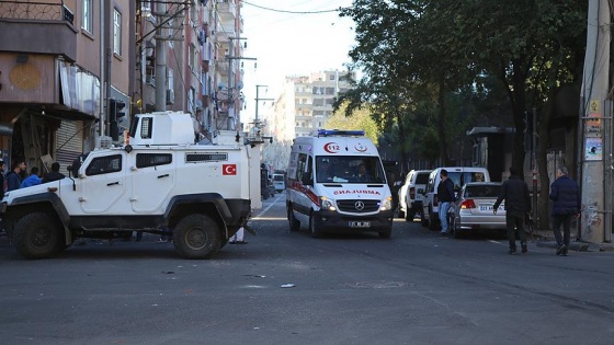 Diyarbakır'daki terör saldırısına ilişkin 10 gözaltı