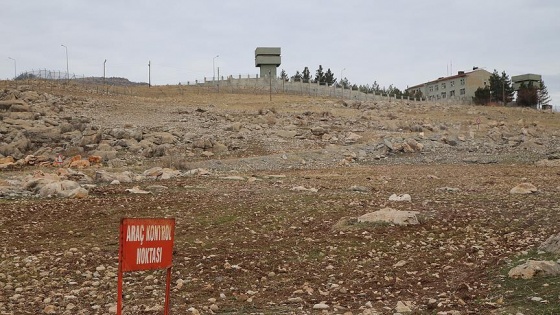 Diyarbakır'daki terör saldırısında 2 ton patlayıcı kullanılmış