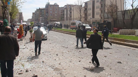 Diyarbakır'daki terör saldırısıyla ilgili 3 gözaltı