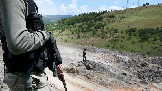 Diyarbakır ve Hakkari'de 4 terörist etkisiz hale getirildi