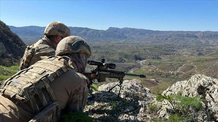 Diyarbakır'da 'Abluka-1 Jandarma Astsubay Kıdemli Çavuş Kadir Aydın' Operasyonu başla