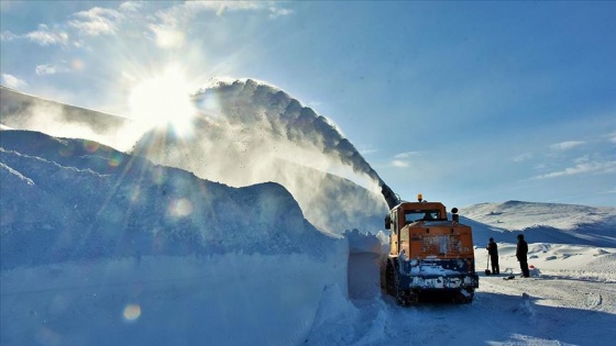 Doğu'da 4 ilde 645 yerleşim birimine ulaşım sağlanamıyor