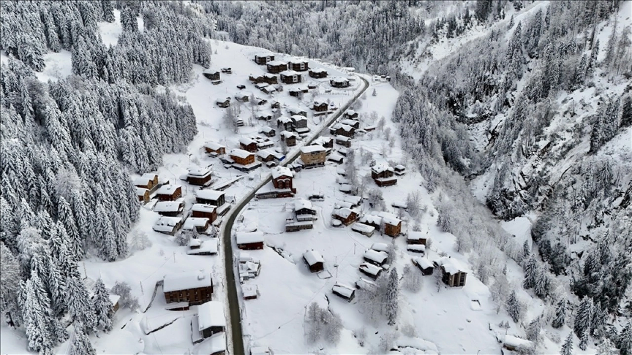 Doğu Karadeniz'in doğusu için kuvvetli kar yağışı uyarısı