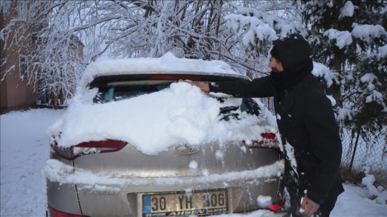 Doğuda kış hayatı olumsuz etkiliyor