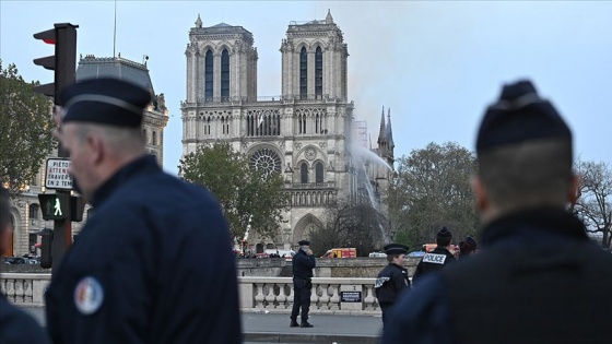 Dünyadan Notre Dame Katedrali için birlik mesajları