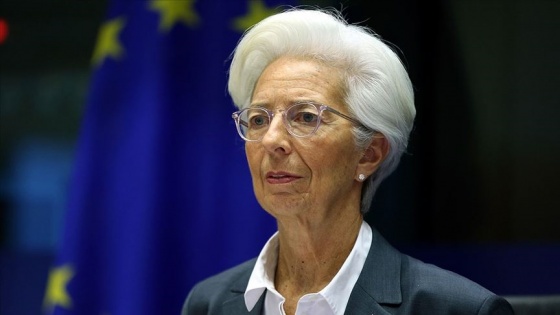 ECB Başkanı Lagarde: Avro Bölgesi'nin ekonomik büyümesi için tünelin sonunda ışık görüyor